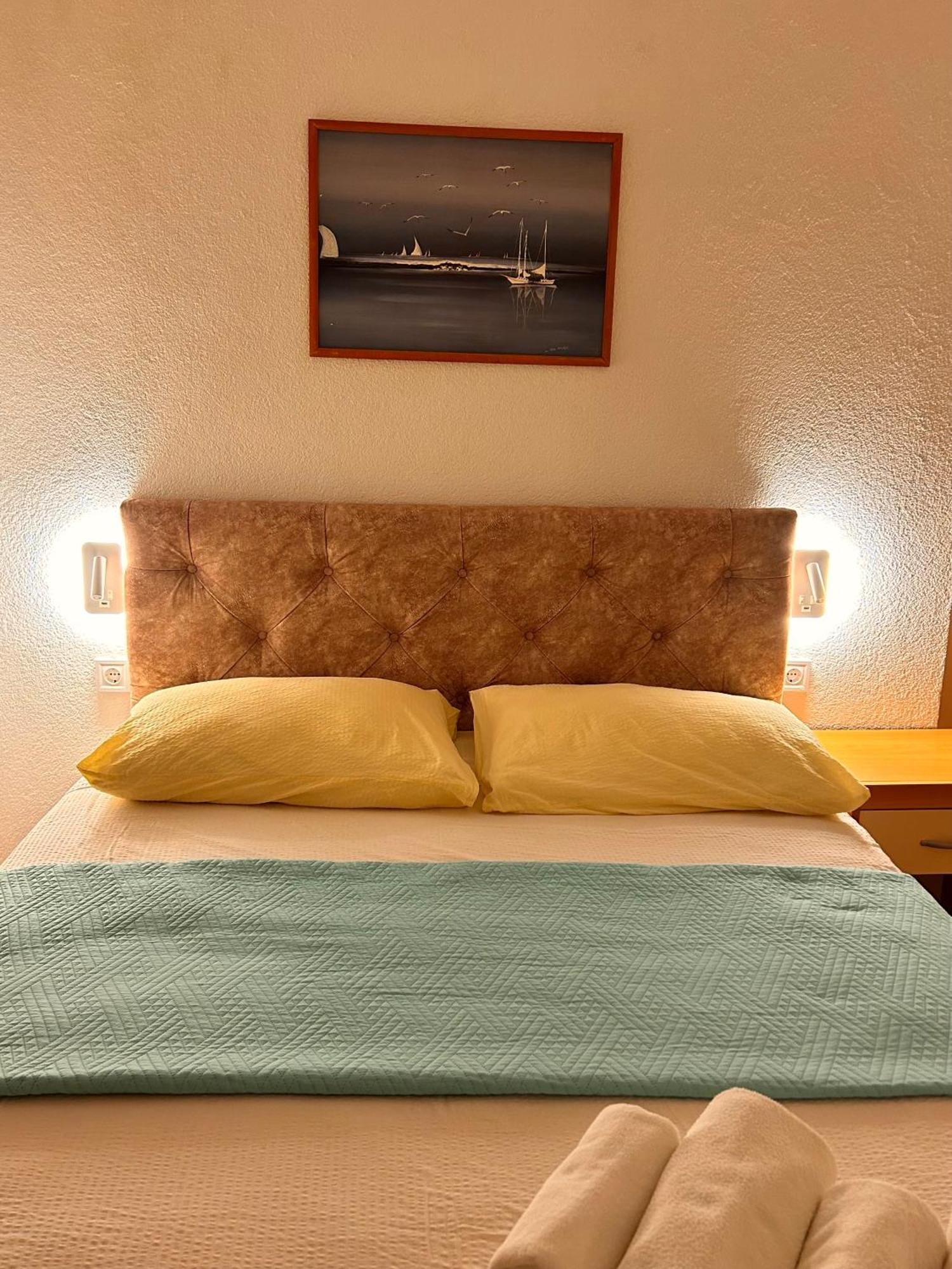 Villa Radulj Kozarica Esterno foto